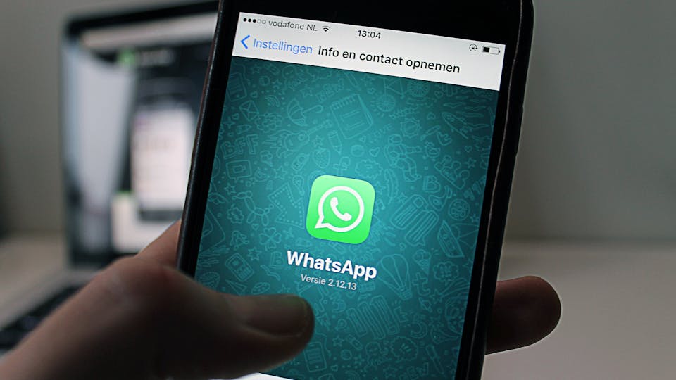 Wie bekommt man bei WhatsApp-Kanälen den blauen Haken