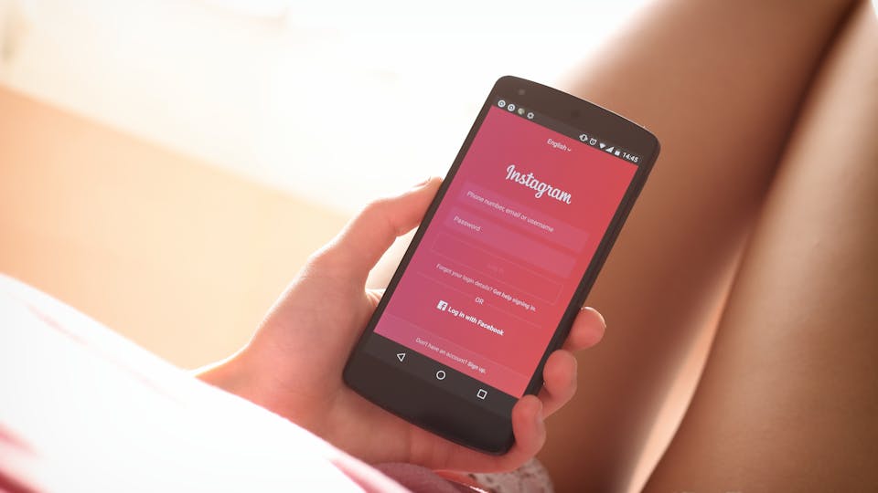 Unbekannter Instagram-Login - wer hat sich eingeloggt Unbekannte Geräte im Profil - Lösung